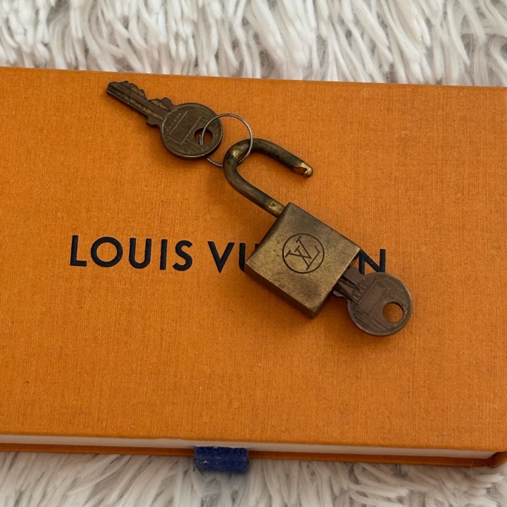 Louis Vuitton lock & keys vintage - Picture 11 of 11